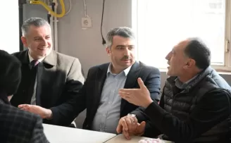 Bursa Yıldırım’da Başkan Yılmaz talepleri dinliyor