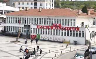 CHP’den İpsala Belediyesi’ne sert eleştiri: Usulsüzlük ve savurganlık zirvede!