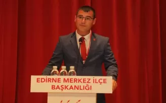 CHP Edirne Merkez İlçe Başkanlığı’nda bayrak Volkan Akgüngör’de