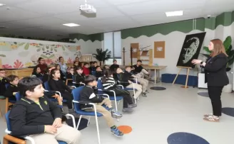 Çocuklar Oyuncak Kütüphanesi’nde hem eğleniyor hem öğreniyor
