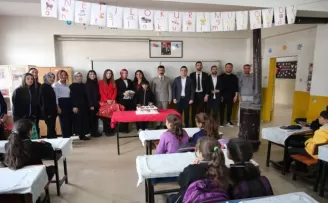 Çocuklara “İyi ki doğ-Muş“ ile sürpriz ziyaret