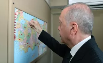 Cumhurbaşkanı Erdoğan 41 günde 44 ilde miting yaptı