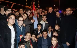 Cumhurbaşkanı Erdoğan'dan öğrencilere sürpriz