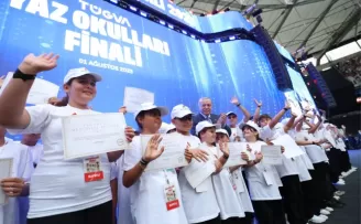 Cumhurbaşkanı Erdoğan, gençlere seslendi: Büyük ve güçlü Türkiye’ye az kaldı