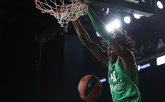Darüşşafaka Barcelona'ya farklı mağlup oldu