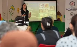 Denizli’de anneler için çifte farkındalık semineri