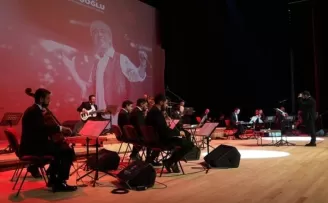 Denizli’de Edip Akbayram şarkılarıyla unutulmaz bir konser