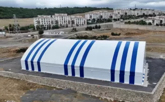 Dilovası’nda halı saha bitmek üzere