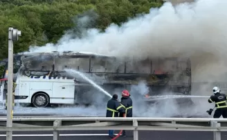 Düzce’de otobüs yandı