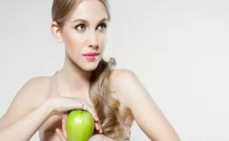 Elma ile gelen güzellik