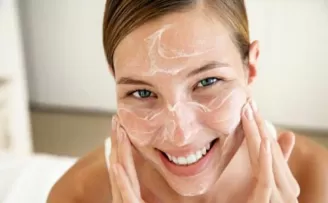 Ergenlik sivilcelerine maske