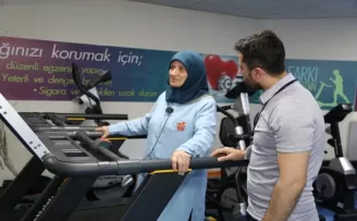 Erzurum’da +80 yaşa sağlıklı yaşam bilgilendirmesi