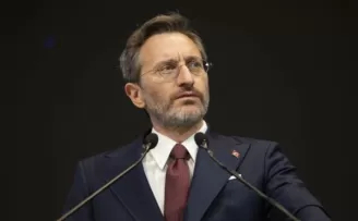 Fahrettin Altun: Dezenformasyona karşı duyarlı olalım!