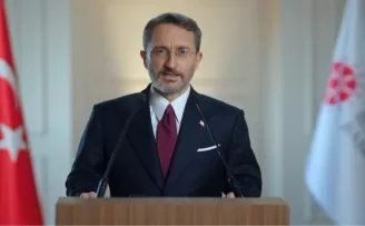 Fahrettin Altun: Faşist fikirler gurur duysun