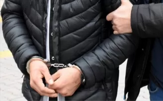 Fransa'da sarı yelekliler gösterilerin 14'üncü haftasında sokaklarda