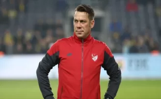 Fırat Aydınus'a 30 gün hak mahrumiyeti cezası