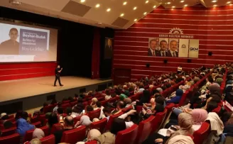 Gebze’de Klinik Psikolog Beyhan Budak söyleşisine yoğun ilgi