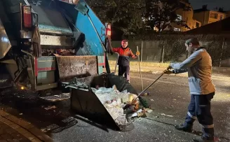 Gebze’de semt pazarları sonrası titiz temizlik