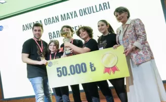 Genç mucitler sahneye çıktı
