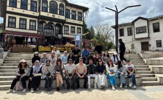 Gençler Sakarya’yı Büyükşehir’le keşfetti