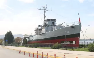 Gölcük’te Yarhisar müze geminin ziyaret günlerine ayar
