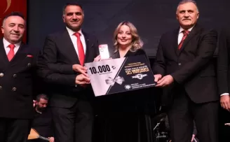 Halk müziği yarışmasında muhteşem final