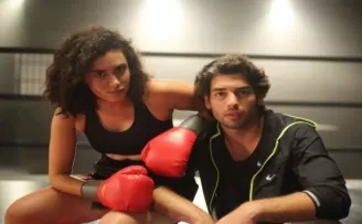 Hande Doğandemir ve Şükrü Özyıldız aşk yaşıyor!