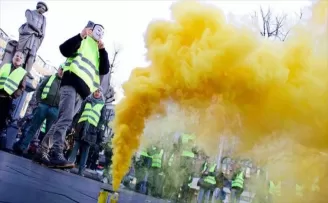 Hollanda'da 'sarı yeleklilerden' sekizinci eylem