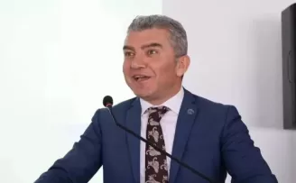 Hürriyetçi Eğitim Sen’den 68 bin öğretmen ataması çağrısı