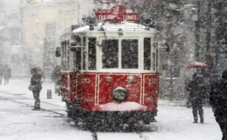 İstanbul'a kar ne zaman geliyor? Yılbaşında kar yağacak mı?