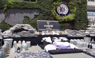 İstanbul’da zehir tacirlerine büyük darbe!