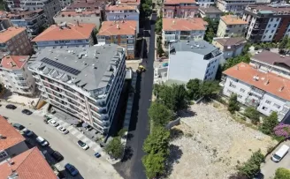 İstanbul Maltepe’de asfalt seferberliği sürüyor