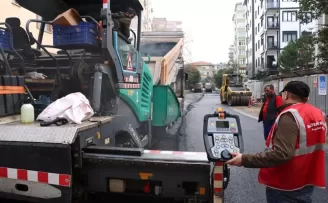 İstanbul Maltepe’de asfalt seferberliği