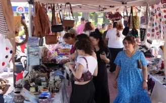 İstanbul Maltepe’de “Babalar Günü El Emeği Pazar”ına büyük ilgi