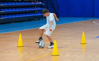 İstanbul Maltepe’de futsal ve masa tenisi dersleri başladı