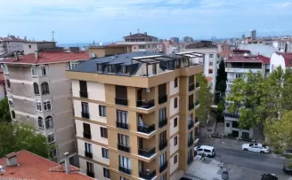 İstanbul Maltepe’de ’Yarısı Bizden’ ile riskliler güvenli binalara dönüştü
