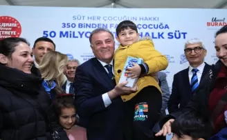 İstanbul’un çocuklarına 50 milyon litre süt ulaştırıldı