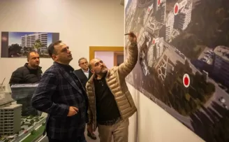 İzmir Bornova’da gece mesaisi