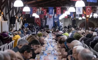 İzmir Büyükşehir Tire’de sofra kurdu