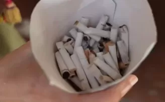 İzmir Çeşme plajlarında örnek uygulama... Topla izmariti, iç meşrubatı