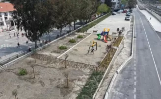 İzmir’de atıl alan mahalle parkına dönüştü