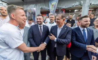İzmir’de Başkan Tugay Bucalı gençleri dinledi