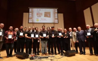 İzmir’de ’Bilgisayarla Beste Yarışması’ finali yapıldı