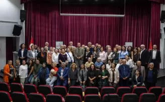 İzmir’de Bornova 3. Yaş Üniversitesi yeni döneme başladı
