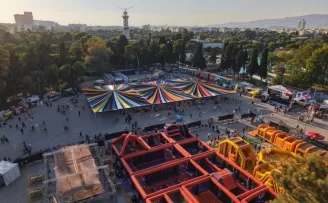 İzmir’de çocuklar fuarda çok mutlu