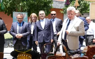 İzmir’de “Hayat Boyu Öğrenme Haftası” coşkuyla kutlanıyor