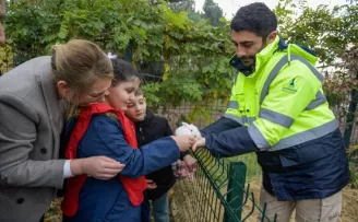 İzmir’de Patili Dostumuz Projesi engelli çocukların hayatına dokundu