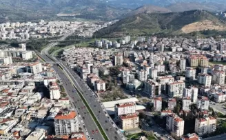 İzmir’de trafiği rahatlatacak üst geçit