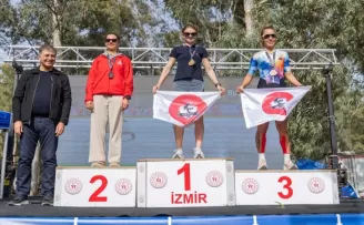 İzmir Duatlonu Türkiye Kupası nefes kesti