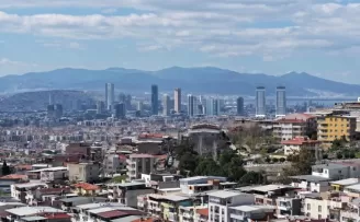 İzmir’in deprem ve heyelan riski araştırılıyor